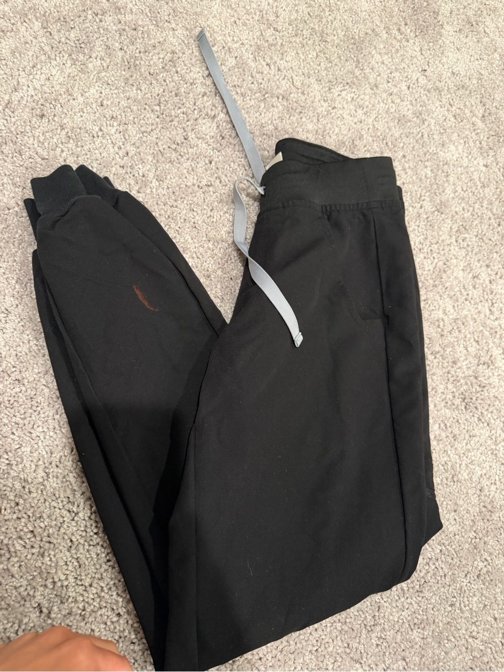 Women’s jogger scrub pants black